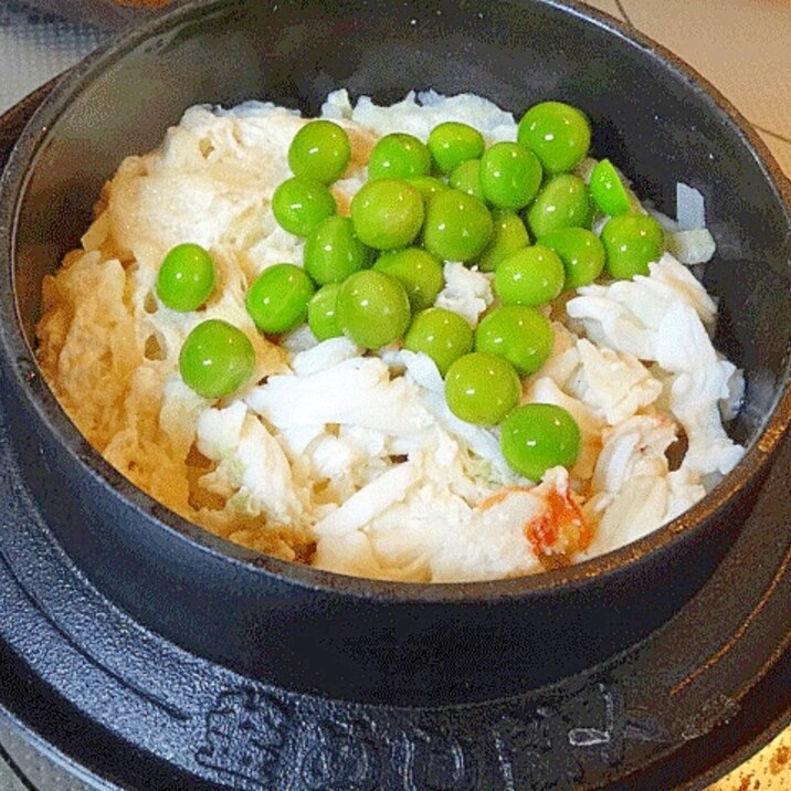 おこげが旨い! 「タラバガニと筍の釜飯」